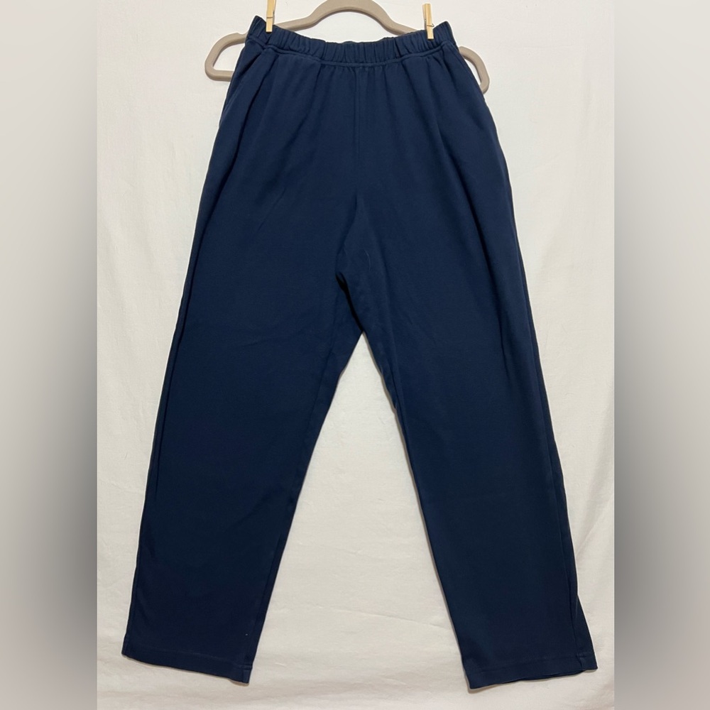Women’s Navy Blue pants with elastic waist and pockets -Romans size 14-16